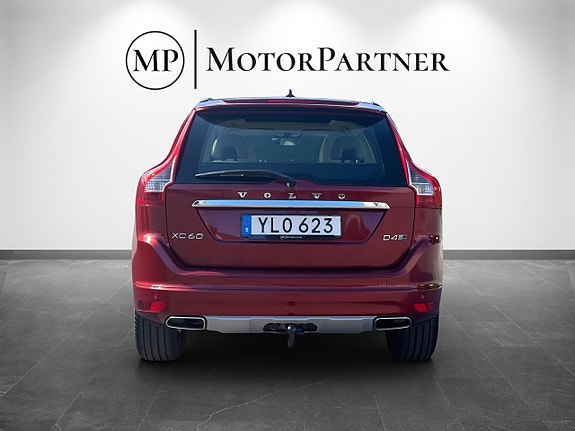 Volvo XC60 6 of 17