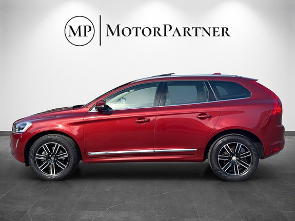 Volvo XC60 4 of 17