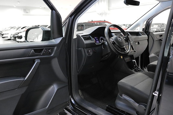 Volkswagen Caddy Maxi 11 of 20