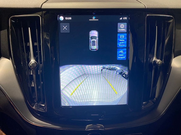 Volvo XC60 25 of 26