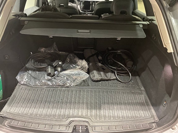 Volvo XC60 12 of 26