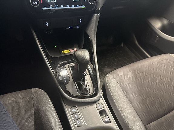 Toyota Yaris 14 of 15