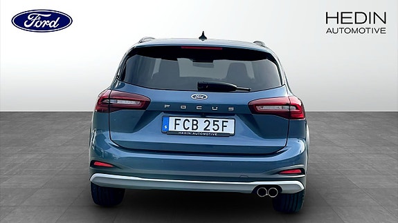 Ford Focus 7 of 9