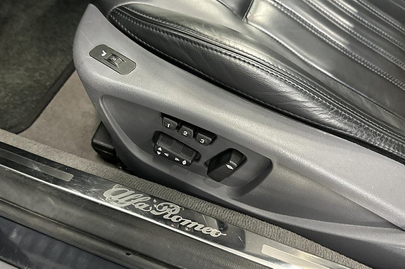 Alfa Romeo Spider 15 of 18
