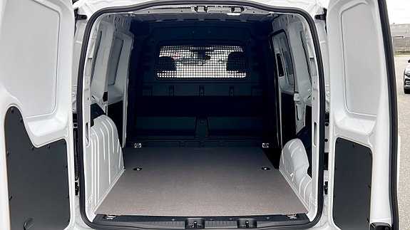 Ford Transit Connect 20 of 23