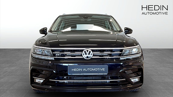 Volkswagen Tiguan 4 of 12