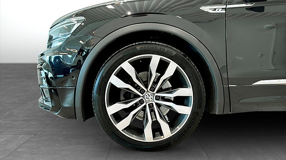 Volkswagen Tiguan 10 of 12