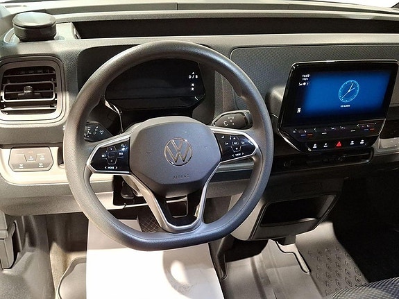 Volkswagen ID. Buzz 10 of 14