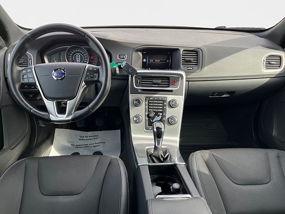 Volvo V60 12 of 15