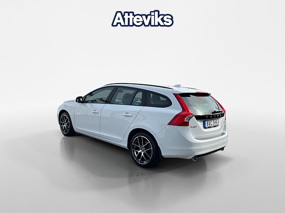 Volvo V60 5 of 15