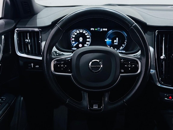 Volvo V90 23 of 26