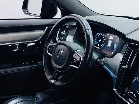 Volvo V90 5 of 26