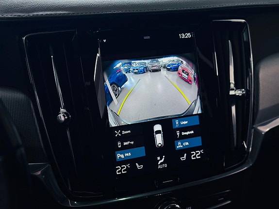 Volvo V90 22 of 26
