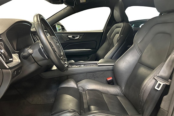 Volvo S60 13 of 26