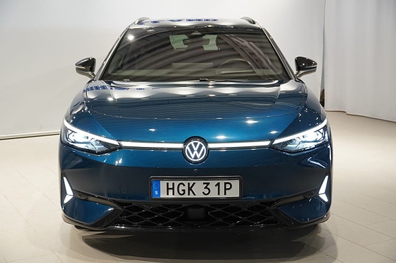 Volkswagen ID.7 3 of 26
