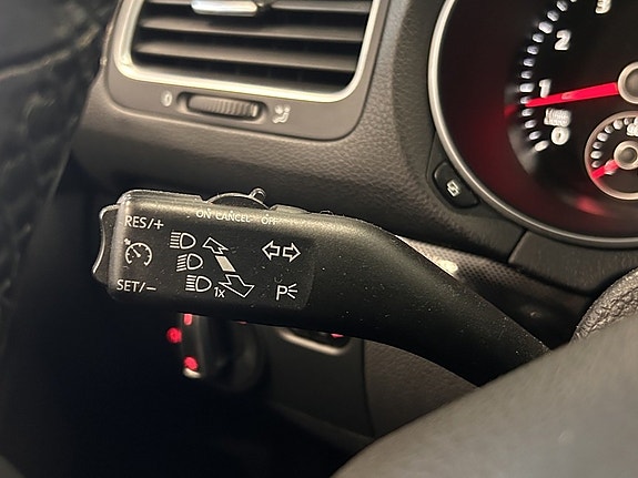 Volkswagen Golf V 14 of 17