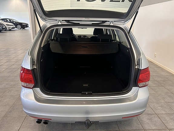 Volkswagen Golf V 6 of 17