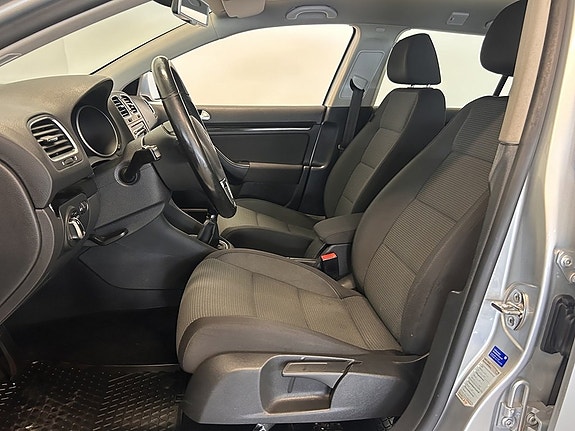 Volkswagen Golf V 8 of 17