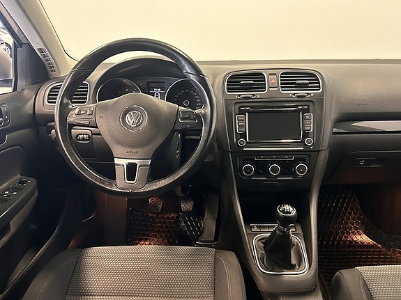 Volkswagen Golf V 10 of 17