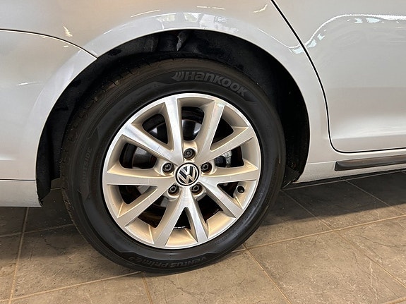 Volkswagen Golf V 3 of 17