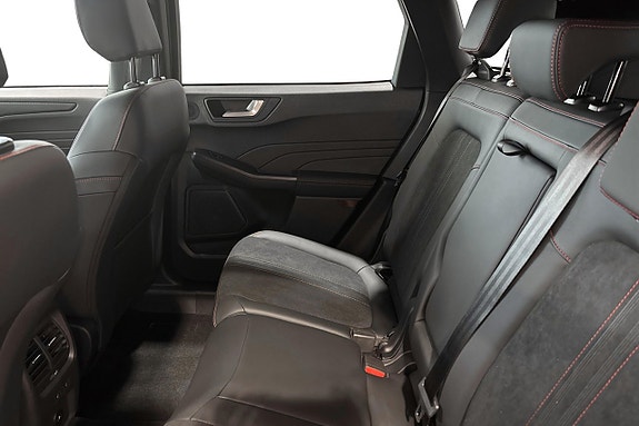 Ford Kuga 11 of 15
