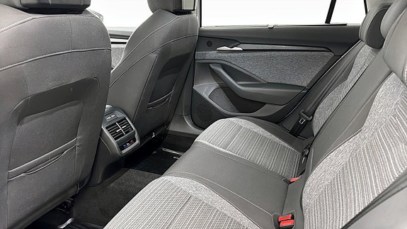 Skoda Superb 11 of 21