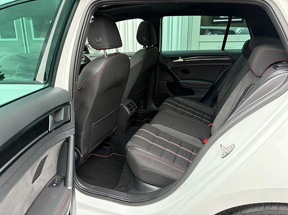 Volkswagen Golf I 13 of 20
