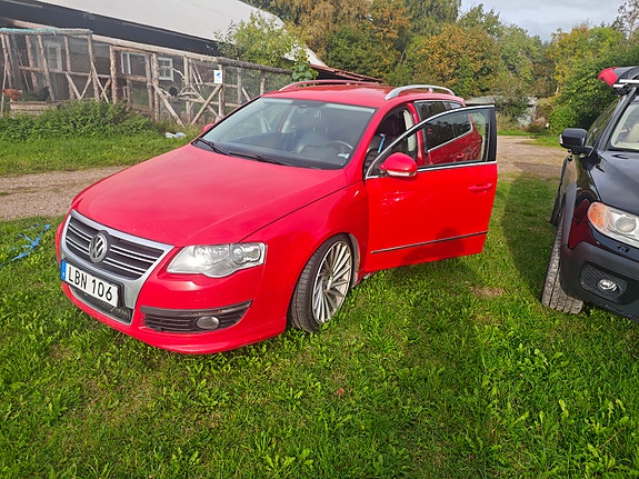 Volkswagen Passat 2 of 5