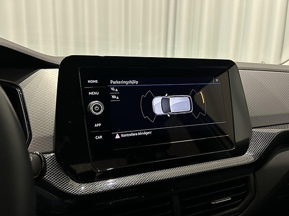 Volkswagen T-Cross 12 of 14