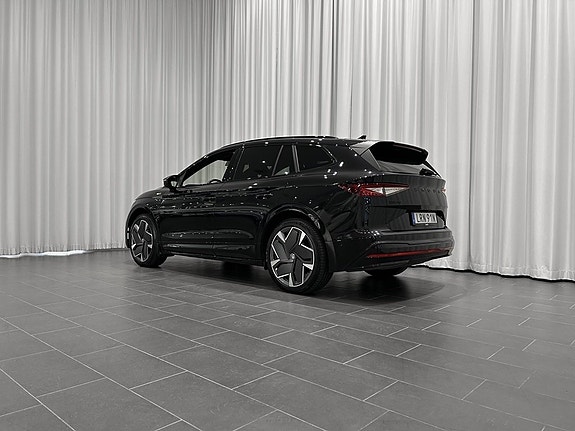 Skoda Enyaq RS 3 of 20