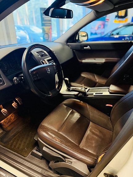 Volvo V50 12 of 22