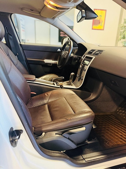 Volvo V50 20 of 22