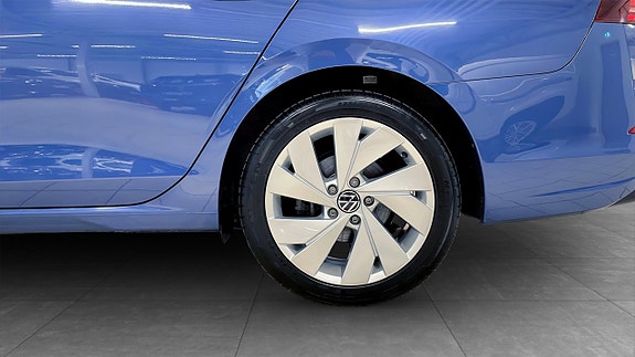 Volkswagen Golf I 6 of 19