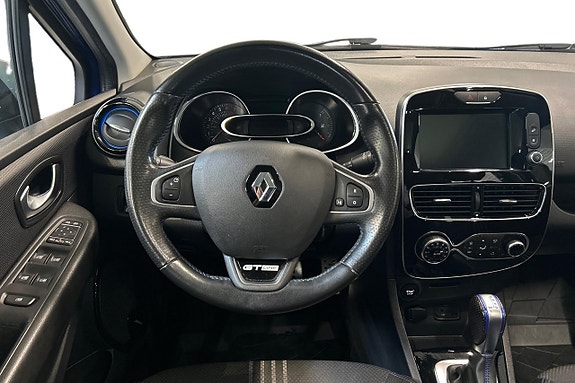 Renault Clio 17 of 23