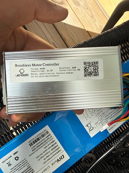 Product image 2 of 7