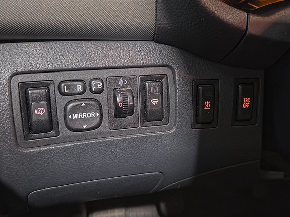 Toyota Avensis 15 of 19
