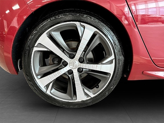 Peugeot 308 15 of 16