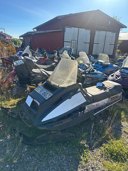 Ski-Doo Formula Plus 3 of 5