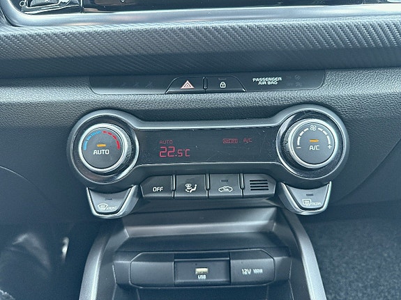 Kia Rio 13 of 17