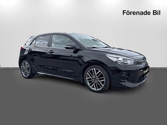 Kia Rio 3 of 17