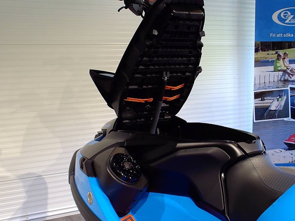 Sea-Doo RXT-X 325 -2026 DEMO 17 Motortimmar 10 of 12