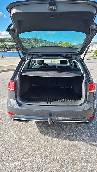 Volkswagen Golf VII 8 of 12