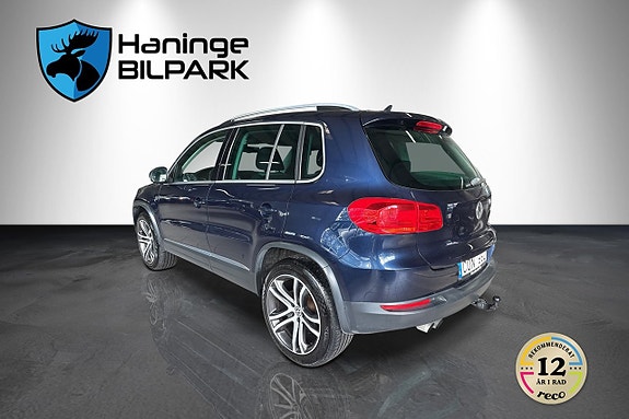 Volkswagen Tiguan 10 of 25