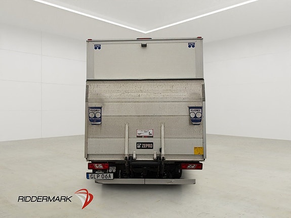 Ford Transit 8 of 27