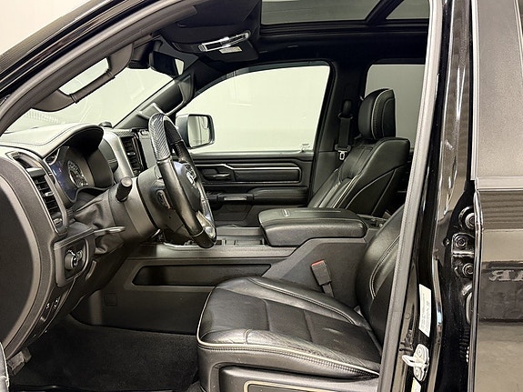 RAM 1500 7 of 13