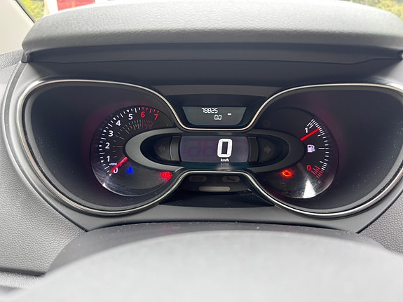 Renault Captur 8 of 13