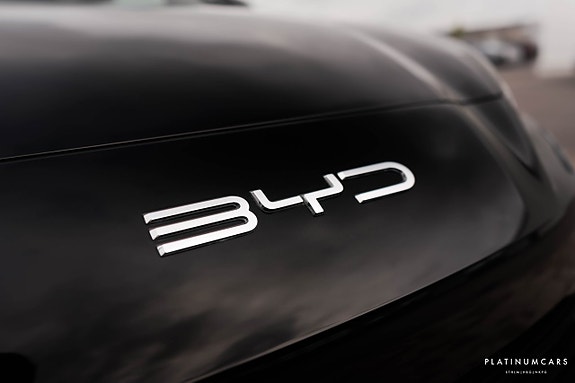 BYD Seal U 19 of 26