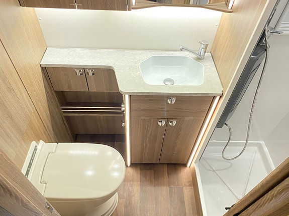 Kabe TM I 810 LT (Cinderella+AC+Hydben+Invert+Litium+Aut) 19 of 24