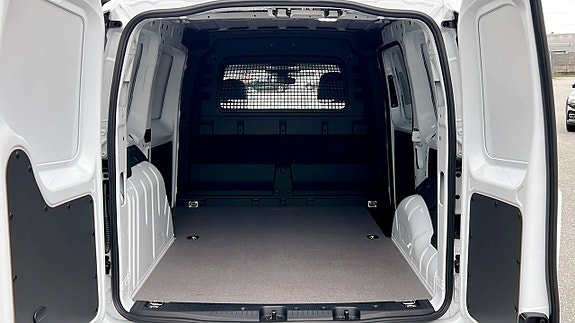 Ford Transit Connect 20 of 23