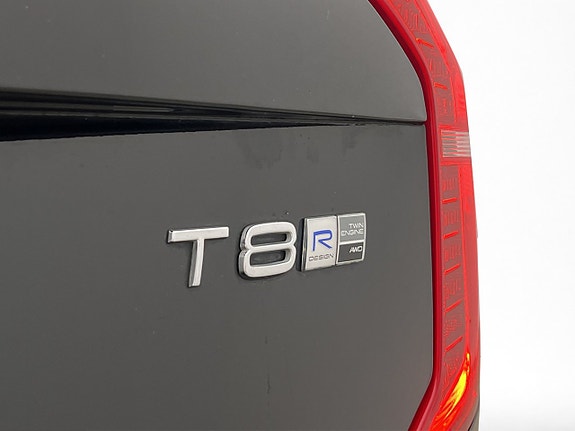 Volvo XC90 11 of 30
